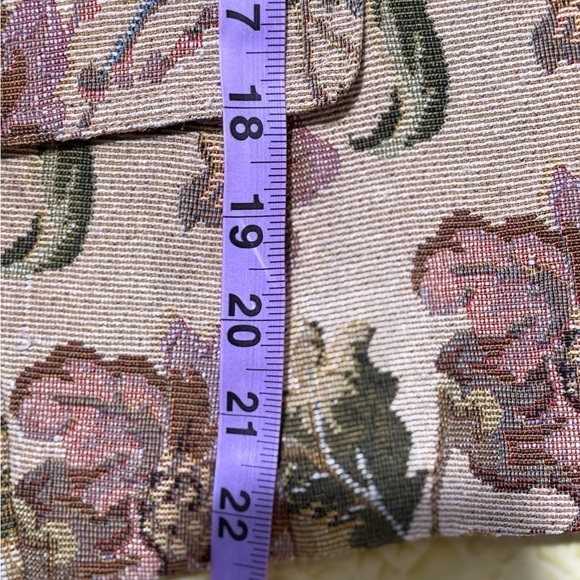 Vintage Liz Claiborne Cream and Green Floral Blazer - Picture 10 of 11